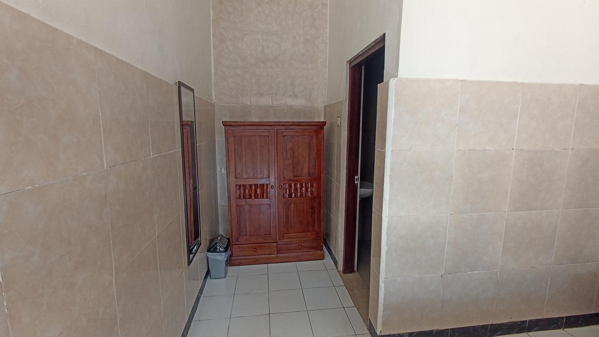 Pondok Nuri Homestay 2 Санур Экстерьер фото