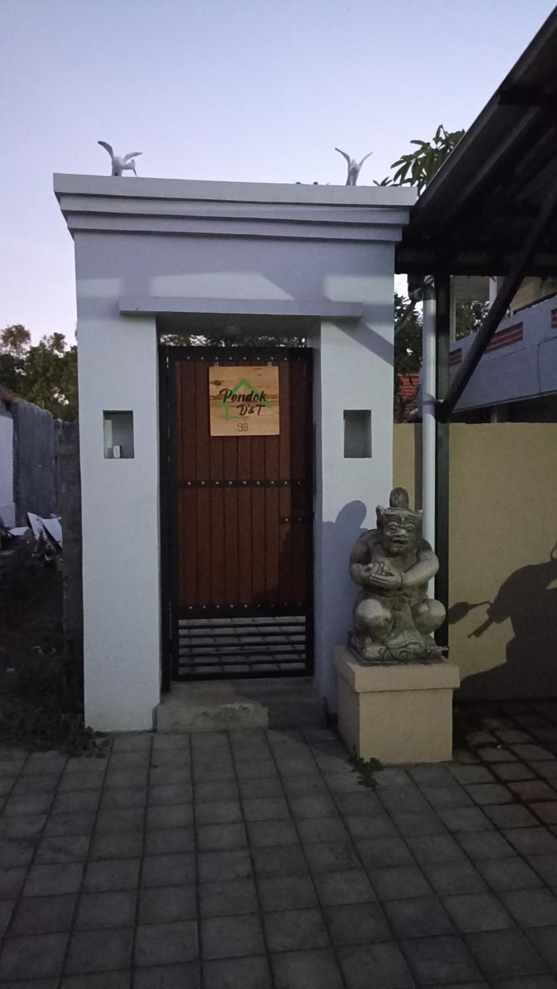 Pondok Nuri Homestay 2 Санур Экстерьер фото